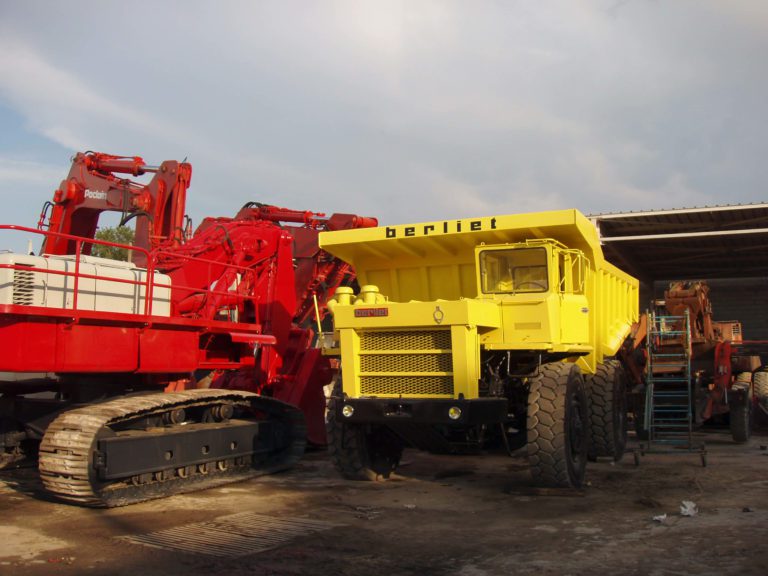 Dumper Berliet T 45 U