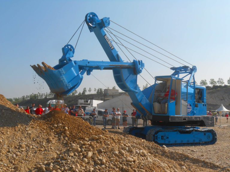 Engins de travaux publics