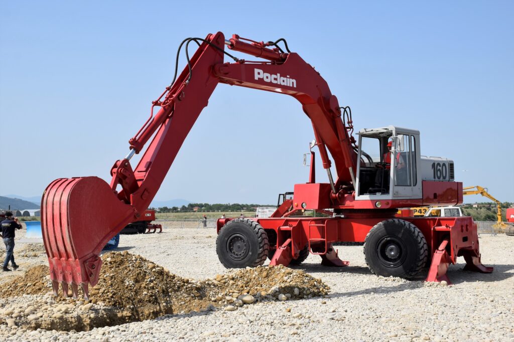 Poclain 160 lors d'Engins Passion 2022